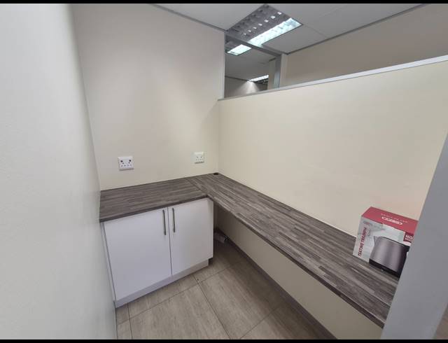 60M² OFFICE TO LET IN RIVONIA